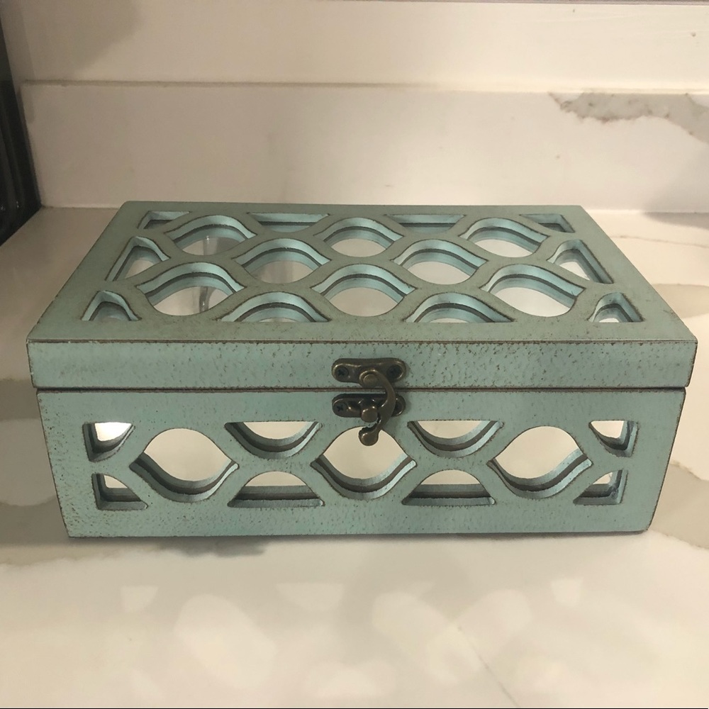 Mint green/turquoise colored box for jewelry or important things.